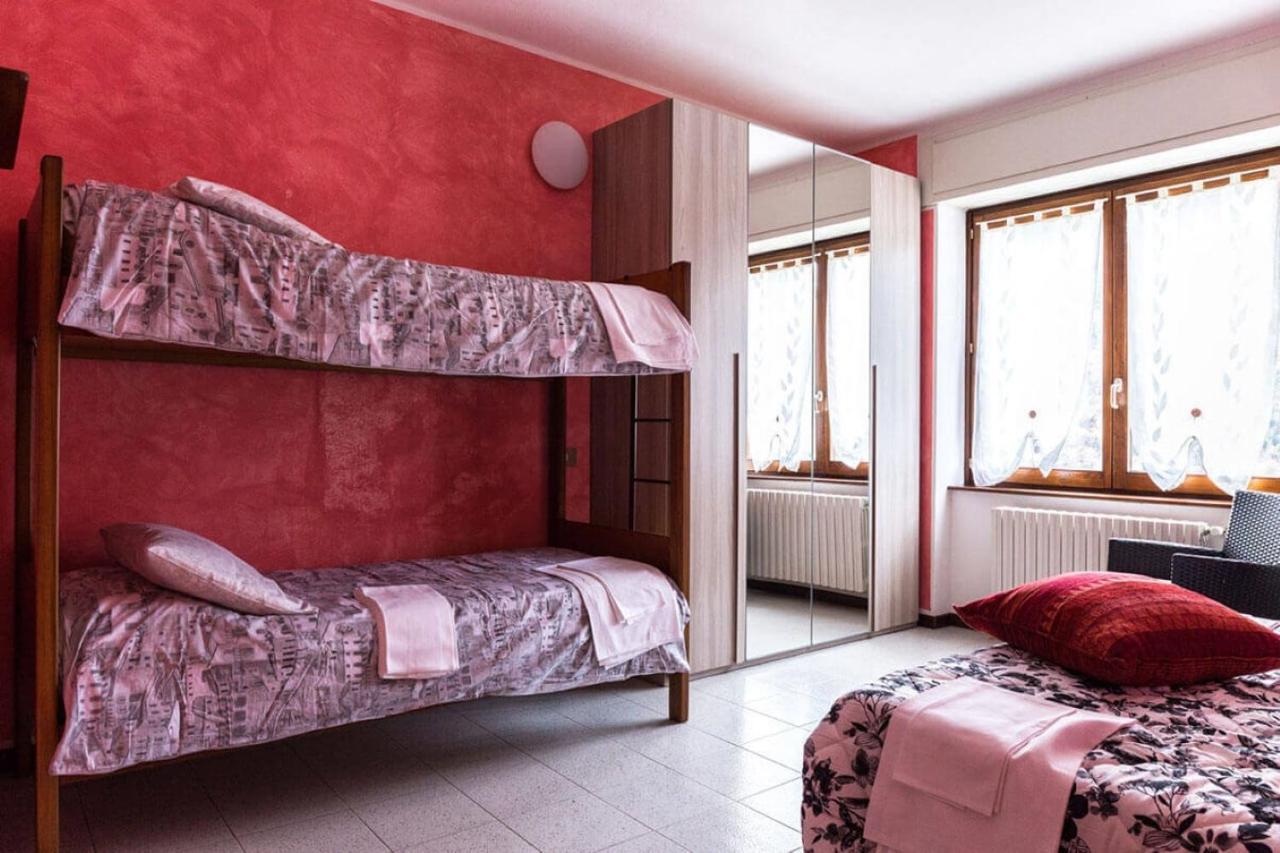 Locanda Ca Priula Hotell Albaredo Per San Marco Exteriör bild